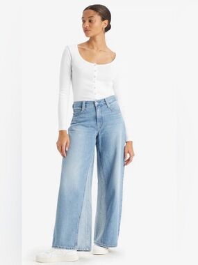 Levi’s|Women’s ‘94 Baggy Wide Leg Jeans,Faded Blue Wash•••size 26,closet staple